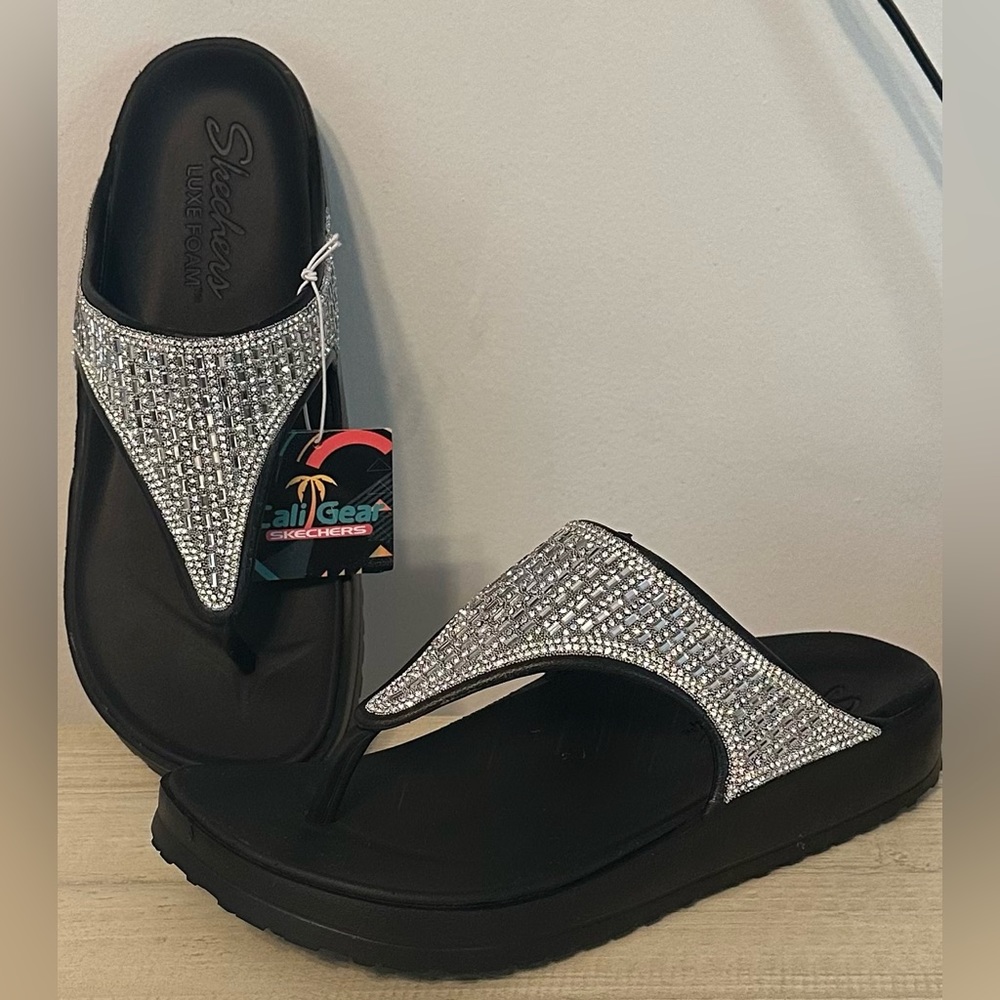 Sketchers, Size 9, Rhinestone Black Sandals/Flip Flops